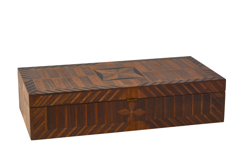 Alexa hampton maitland smith rectangular marquetry box a 800 xxx q85